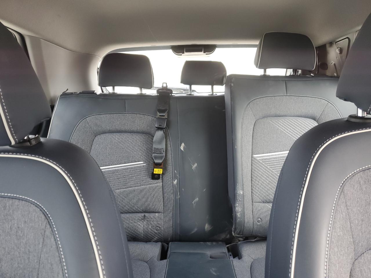 2024 HYUNDAI VENUE SEL VIN:5XXG64J26NG151631