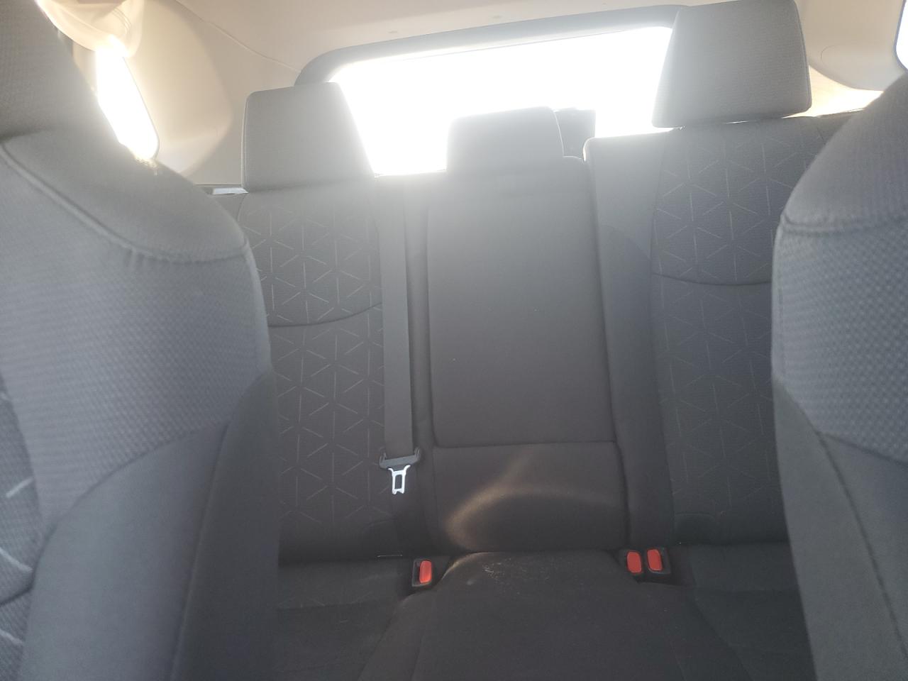 2024 TOYOTA RAV4 XLE VIN:2T3W1RFV0RW330180
