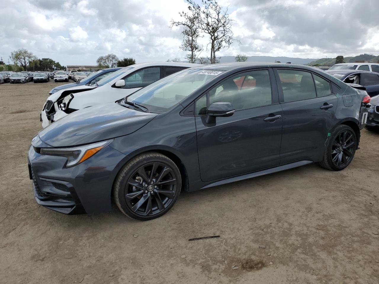 2024 TOYOTA COROLLA LE VIN:JTDBCMFE6R3047135