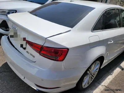 2018 Audi A3 WAUZZZ8V0J1076988 VIN:WAUZZZ8V0J1076988
