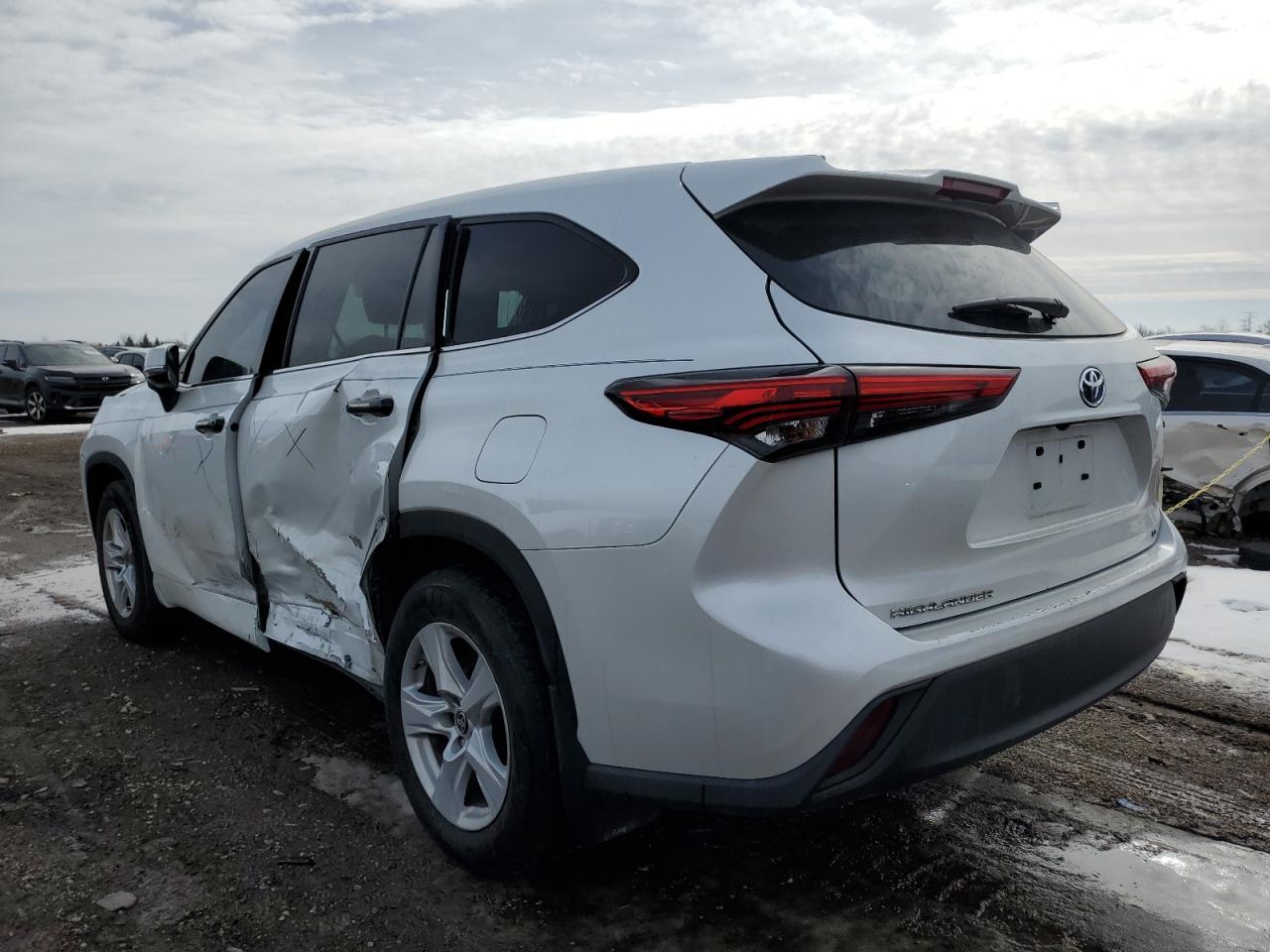 2022 TOYOTA HIGHLANDER HYBRID LE VIN:5TDZARAH2NS511839