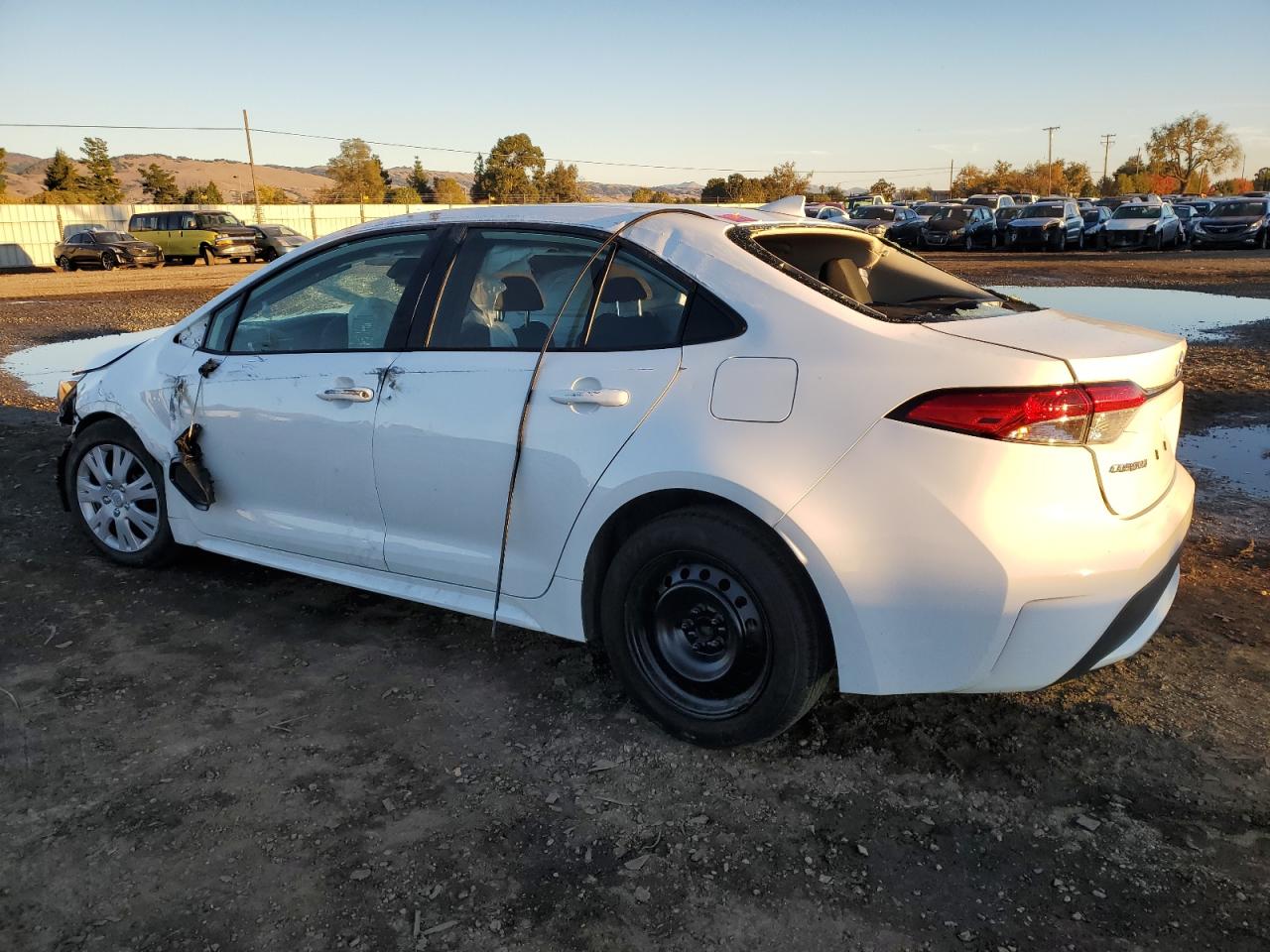 2022 TOYOTA COROLLA LE VIN:JTDEPMAE3N3020543 – VIN Public