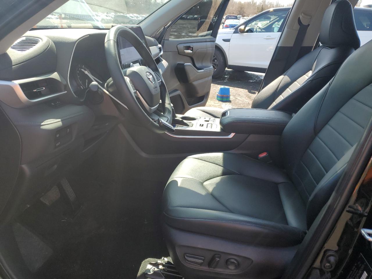 2023 TOYOTA HIGHLANDER L VIN:5TDKDRBH1PS527010