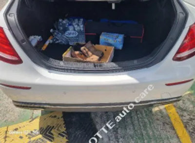 2019 Mercedes-Benz E 300 WDDZF4KB7KA671695 VIN:WDDZF4KB7KA671695