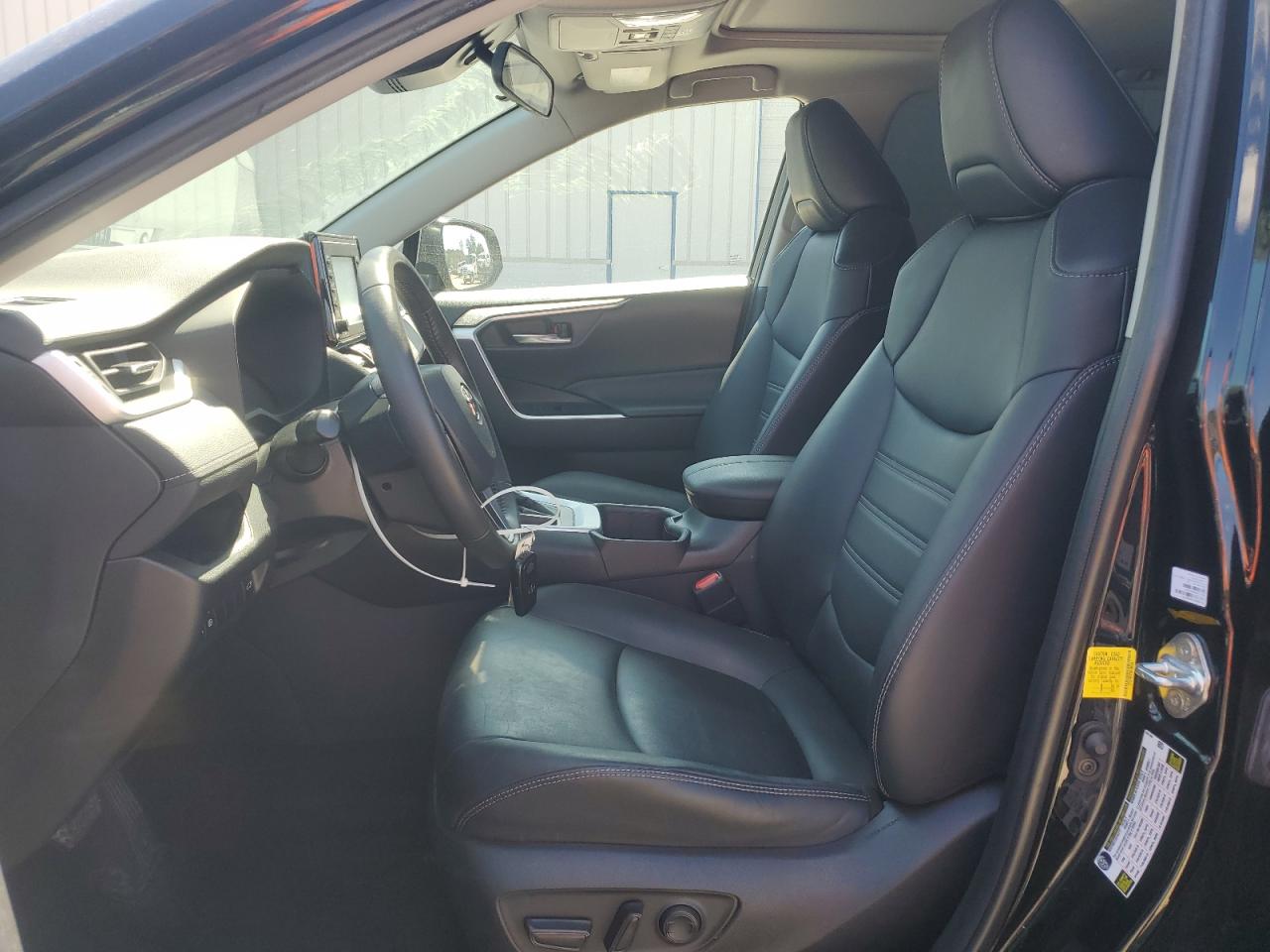 2022 TOYOTA RAV4 XLE PREMIUM VIN:2T3C1RFV7NC198419