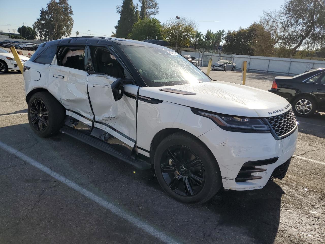 2023 LAND ROVER RANGE ROVER VELAR R-DYNAMIC S VIN:SALYT2EU1PA358335