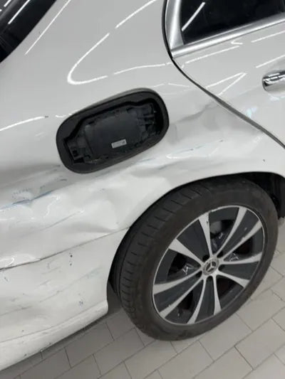 2021 Mercedes-Benz E 300 W1KZF5EB8MA984565 VIN:W1KZF5EB8MA984565