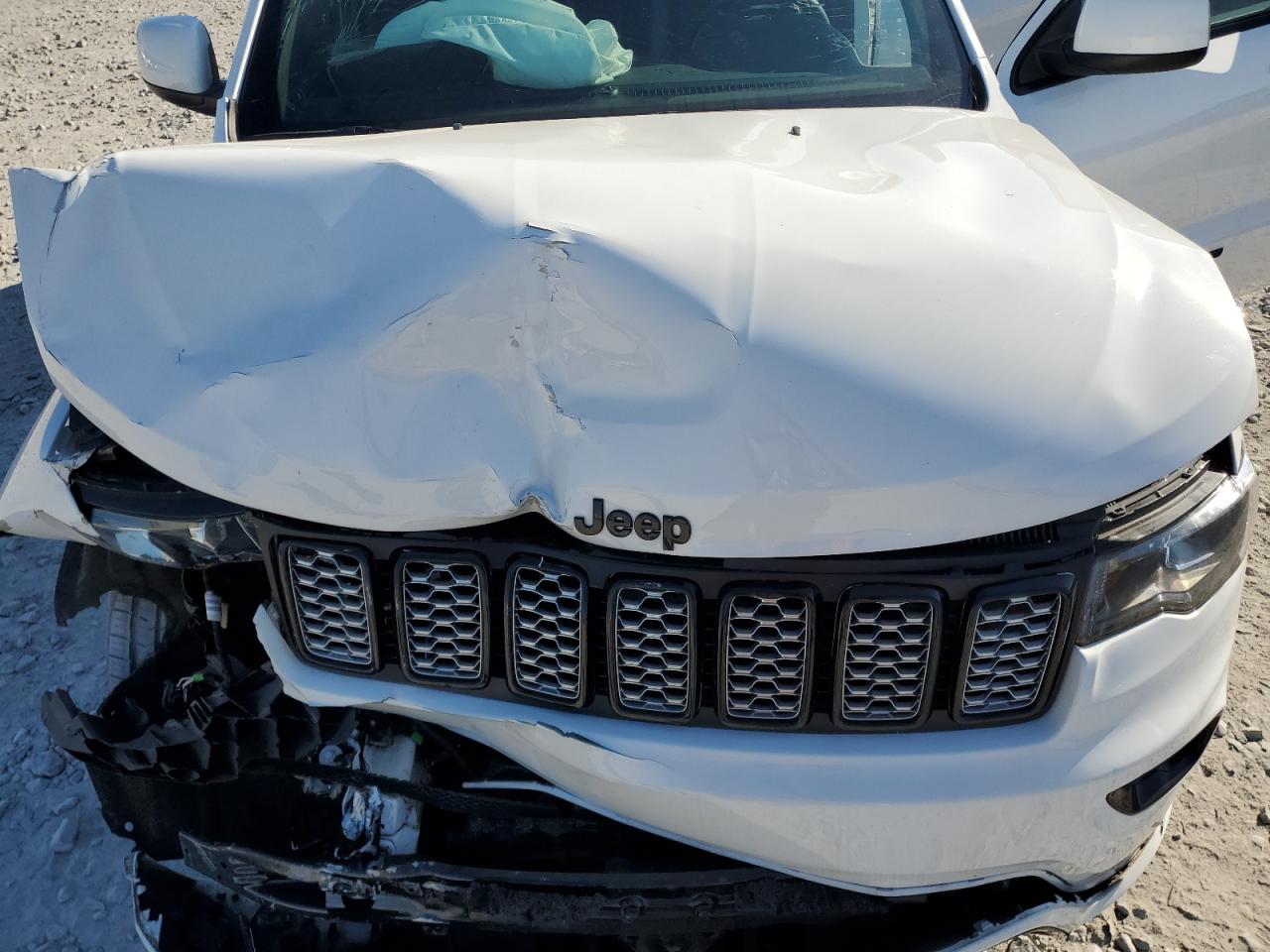 2022 JEEP GRAND CHEROKEE LAREDO E VIN:1C4RJEAG0NC153366