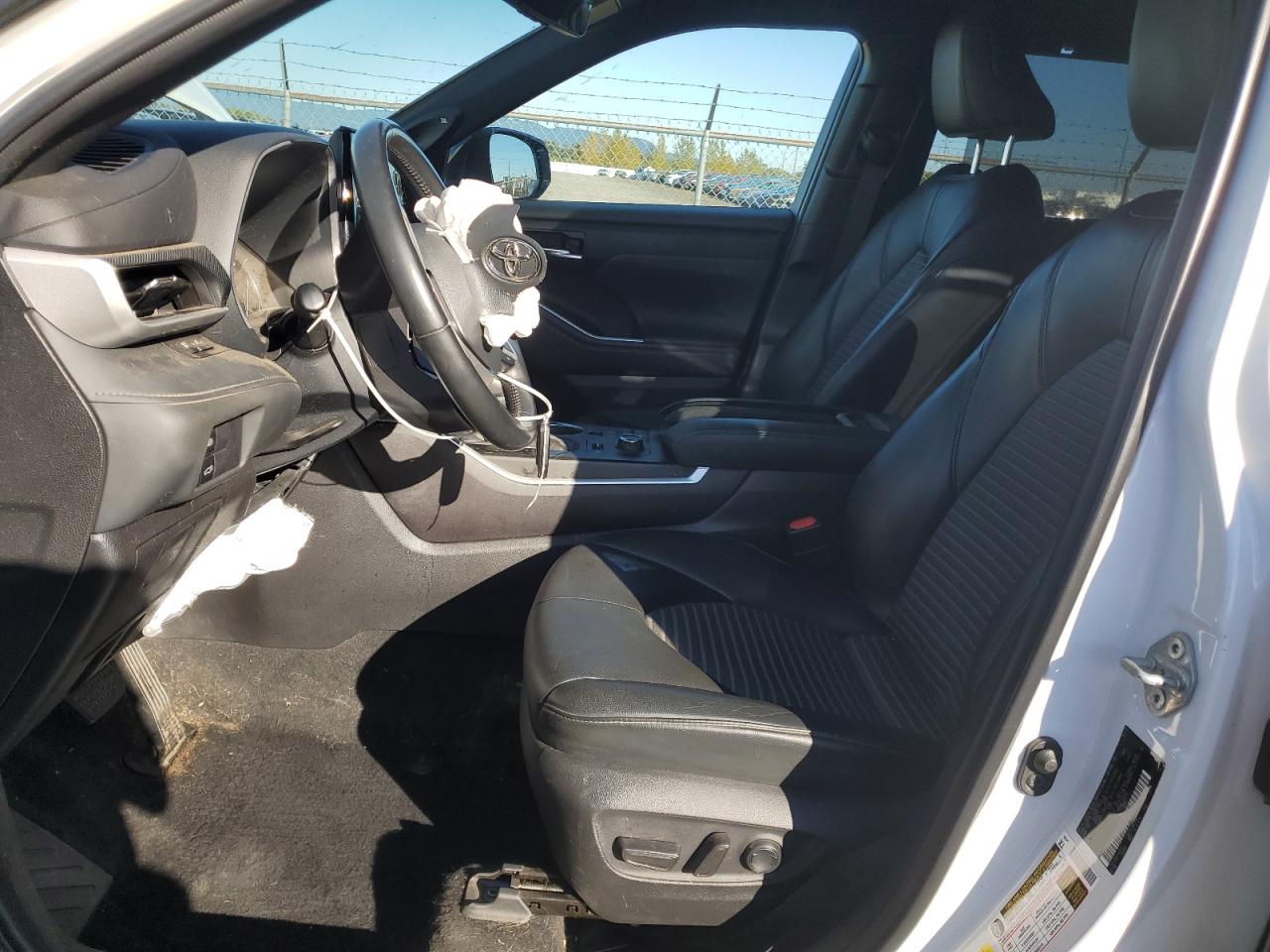 2022 TOYOTA HIGHLANDER XSE VIN:5TDJZRBH3NS221887