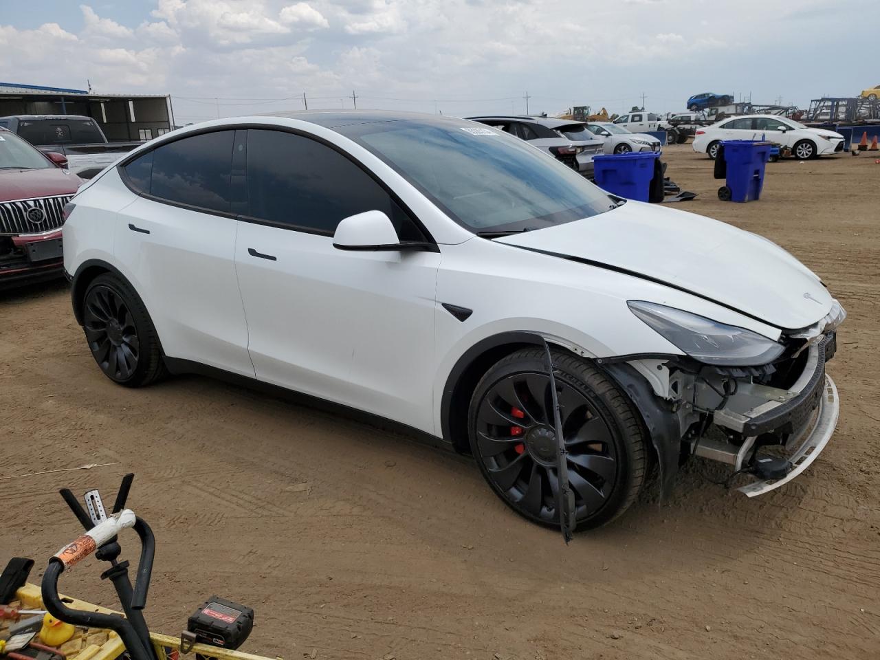 2022 TESLA MODEL Y  VIN:7SAYGDEF2NF443989