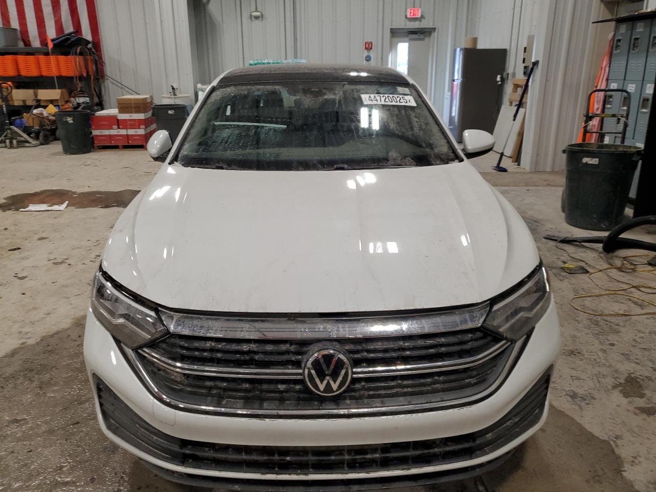 2024 VOLKSWAGEN JETTA SE VIN:3VW7M7BU0RM045913