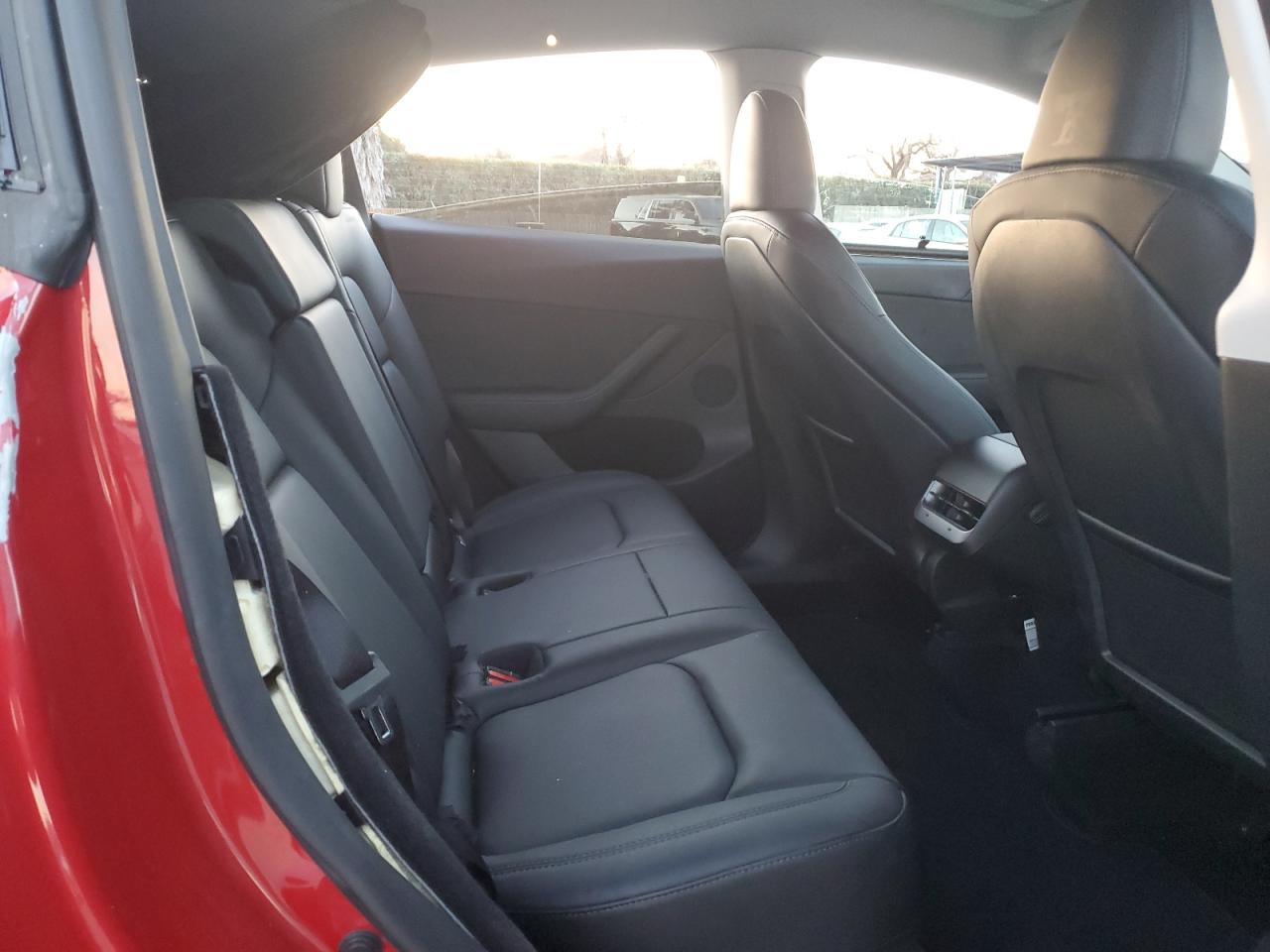 2023 TESLA MODEL Y  VIN:7SAYGDEE1PF751715