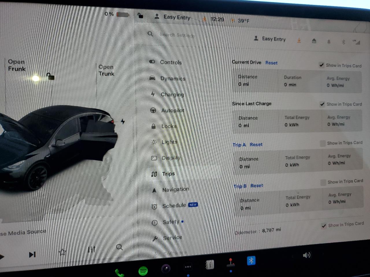 2024 TESLA MODEL Y  VIN:7SAYGDEE0RA229867