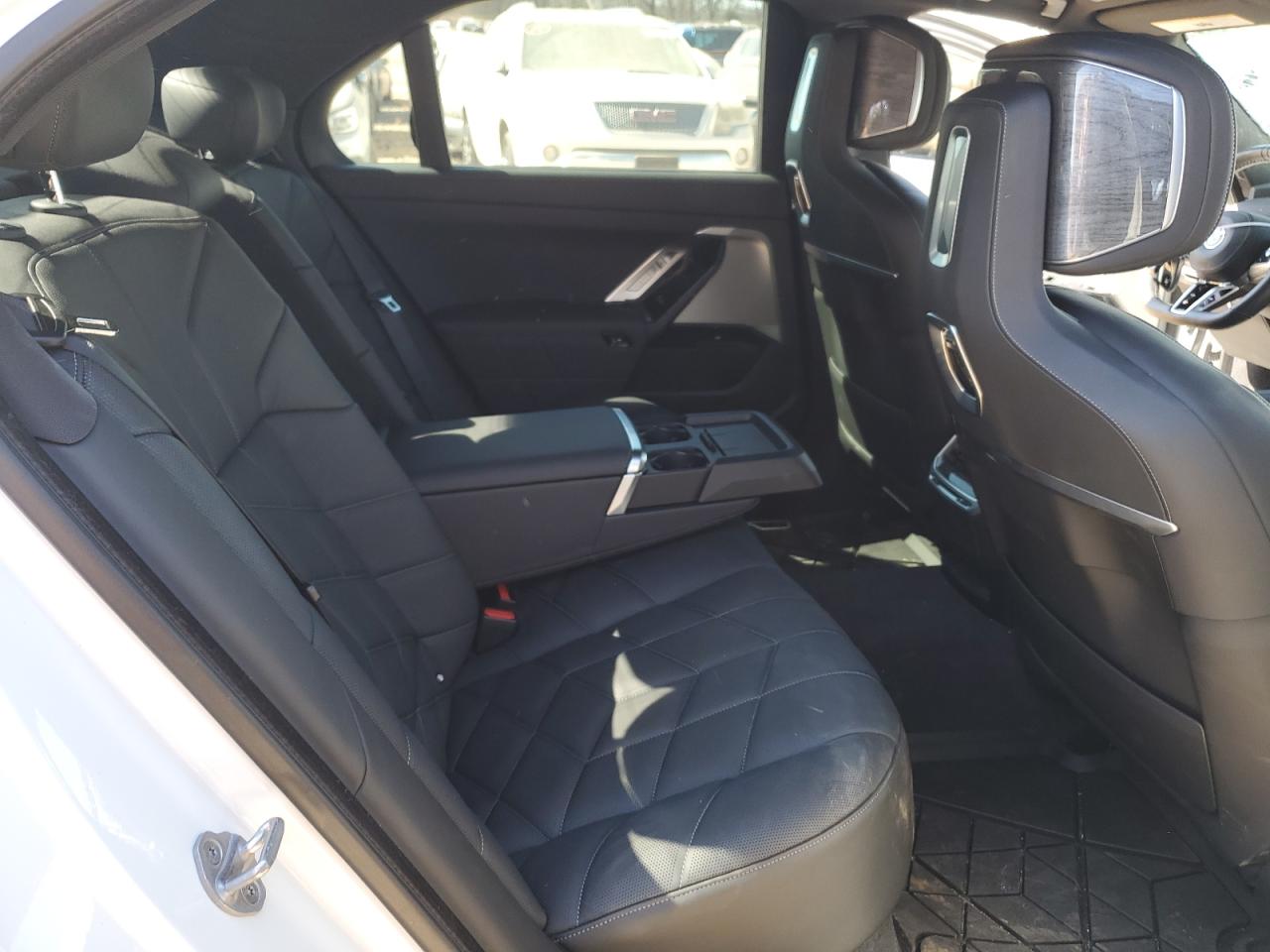 2023 BMW 760 XI VIN:WBA33EJ06PCM56607