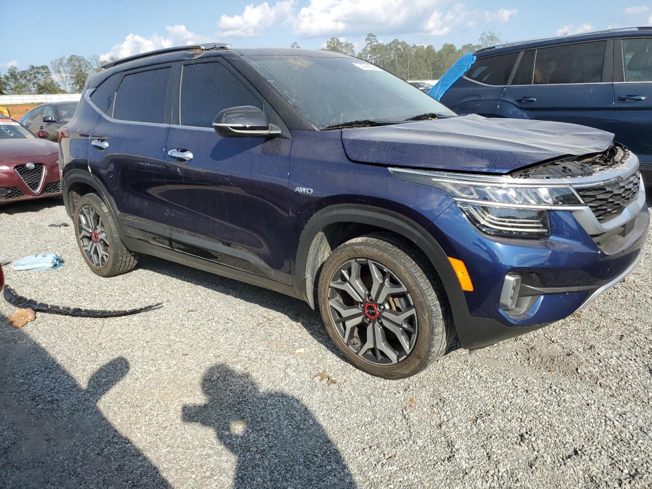 2022 KIA SELTOS SX VIN:KNDETCA27N7240286