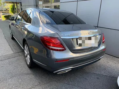 2018 Mercedes-Benz E 300 VIN: