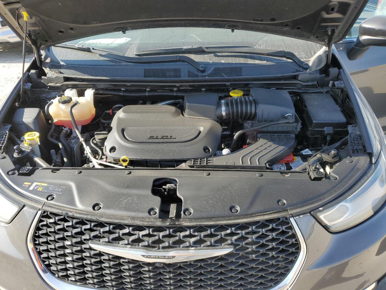 2022 CHRYSLER PACIFICA TOURING L VIN:2C4RC1BG1NR167673