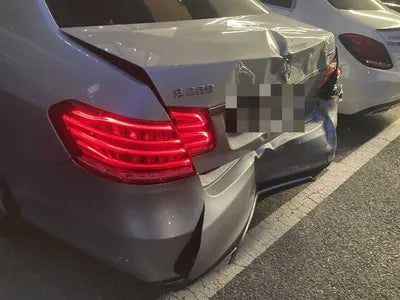 2016 Mercedes-Benz E 220 VIN: