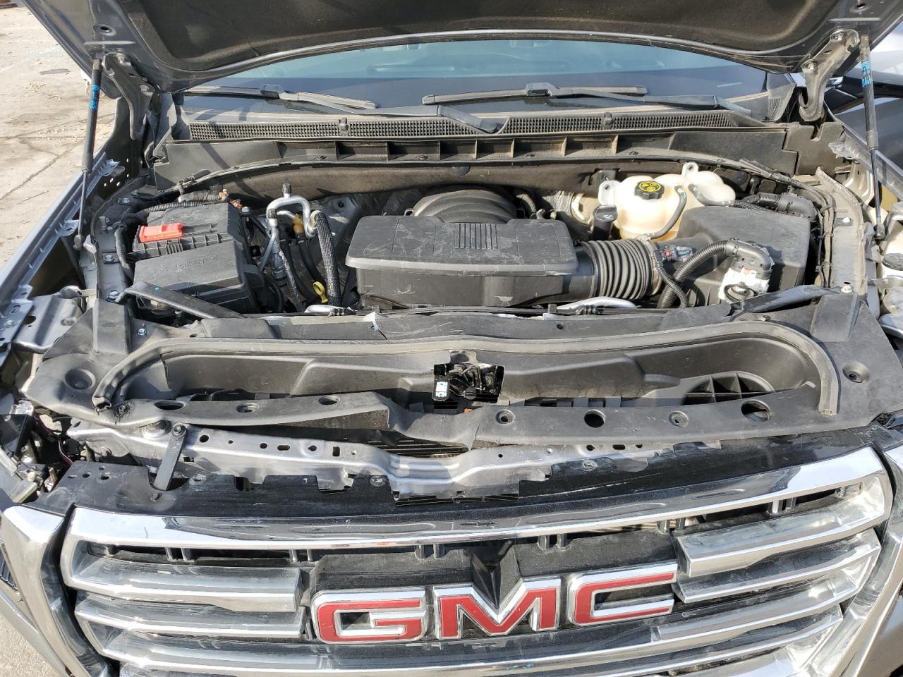 2022 GMC YUKON SLT VIN:1GKS2BKD0NR115087