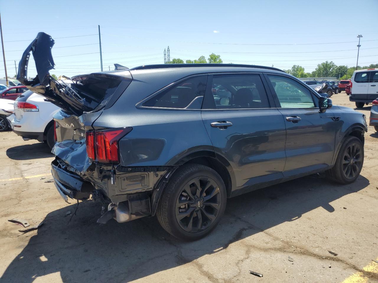 2023 KIA SORENTO SX VIN:5XYRK4LFXPG240864