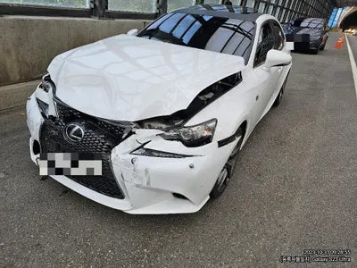 2016 Lexus IS 200t JTHBA5D28G5018322 VIN:JTHBA5D28G5018322