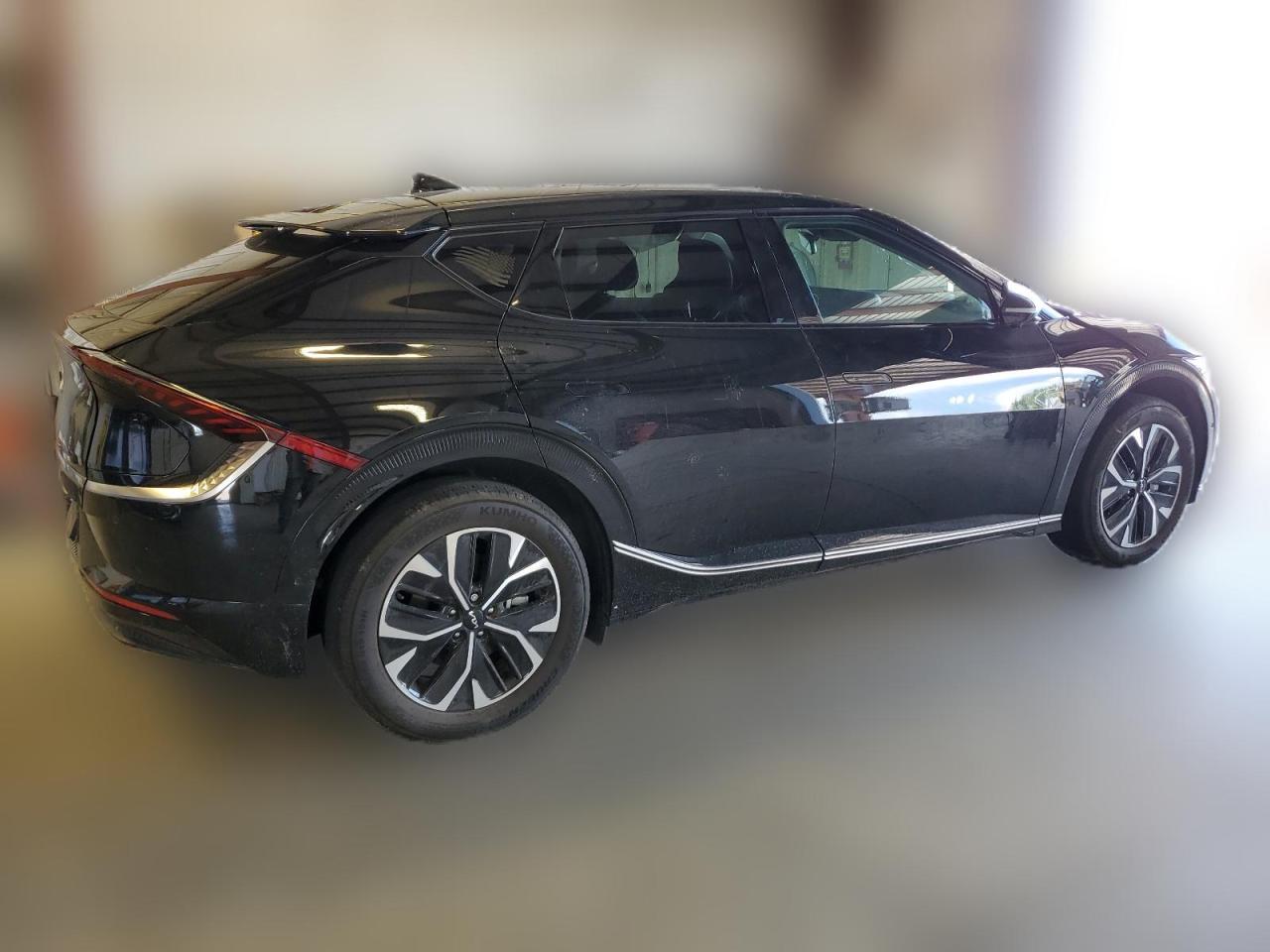 2022 KIA EV6 LIGHT VIN:KNDC3DLC4N5035782