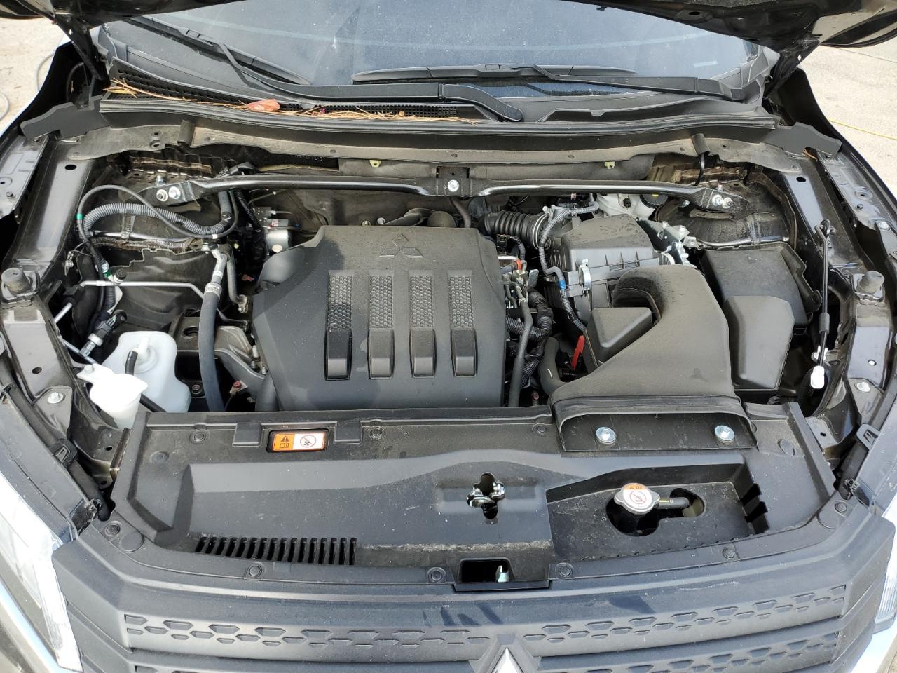 2024 MITSUBISHI ECLIPSE CROSS SE VIN:JA4ATWAA8RZ012177