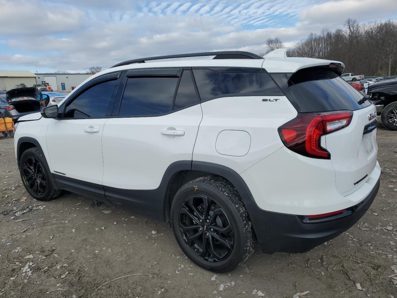 2022 GMC TERRAIN SLT VIN:2C3CDZJG5KH739031