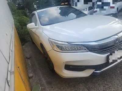 2017 Honda Accord VIN: