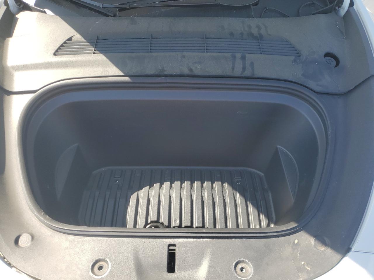 2022 TESLA MODEL Y  VIN:7SAYGAEE0NF517688