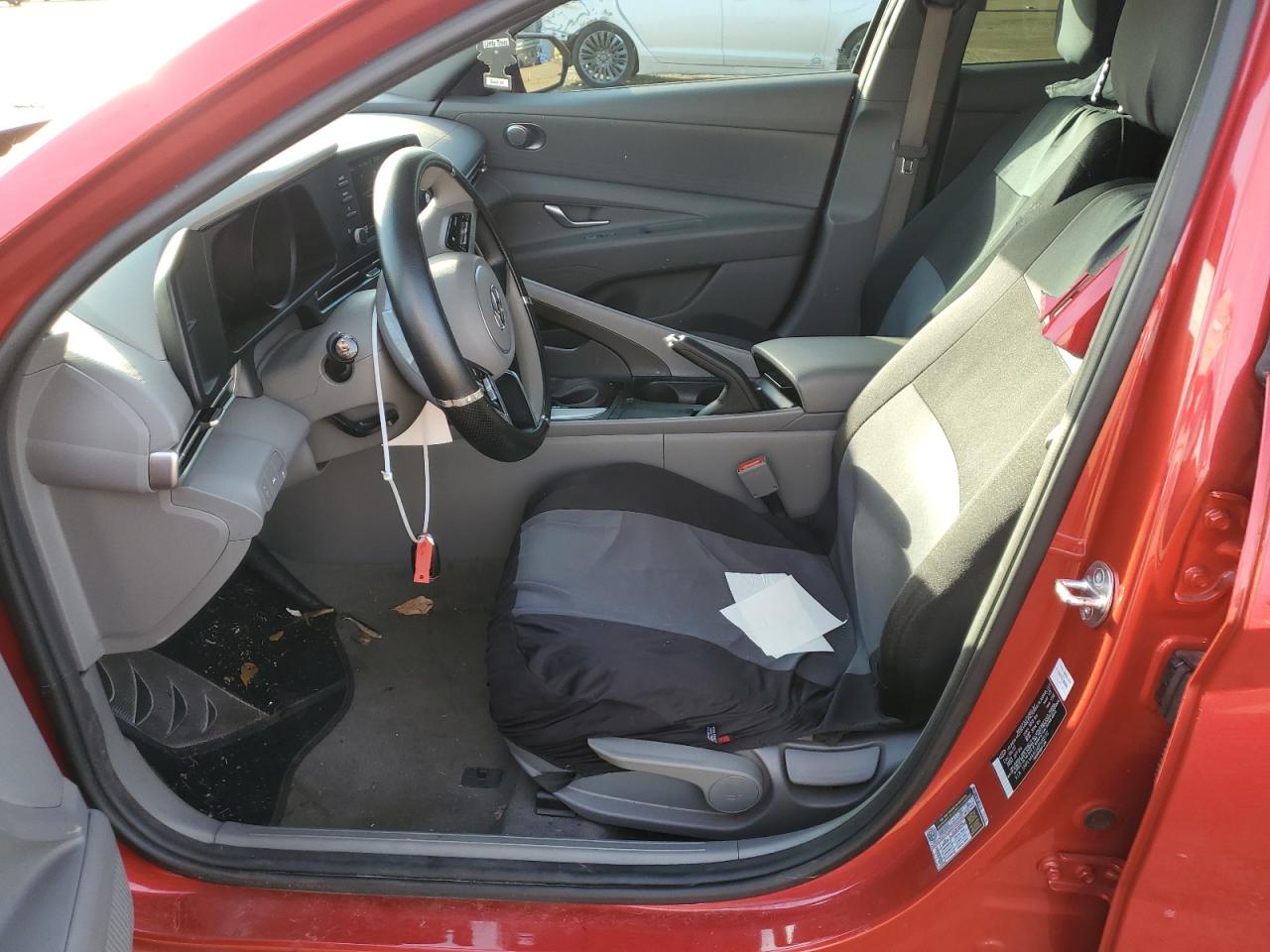 2023 HYUNDAI ELANTRA SEL VIN:5NPLM4AG6PH105112