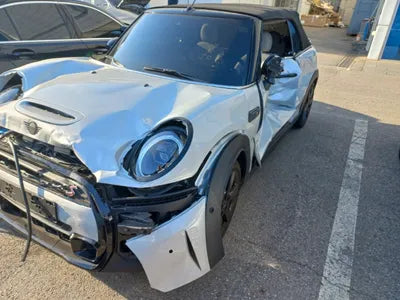 2022 MINI Cooper VIN: