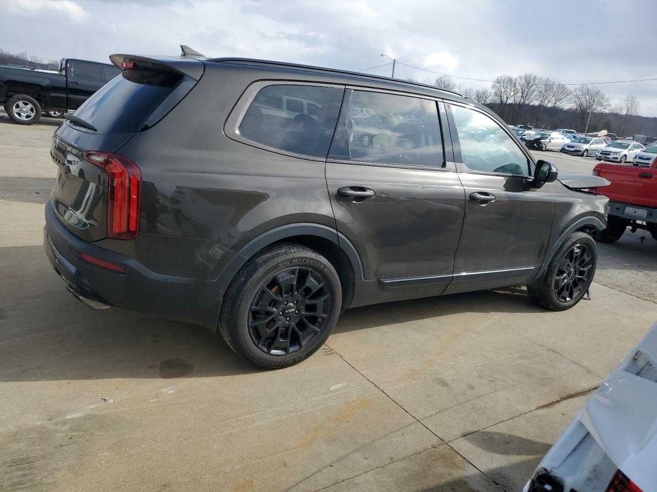 2022 KIA TELLURIDE EX VIN:5XYP3DHC8NG261860