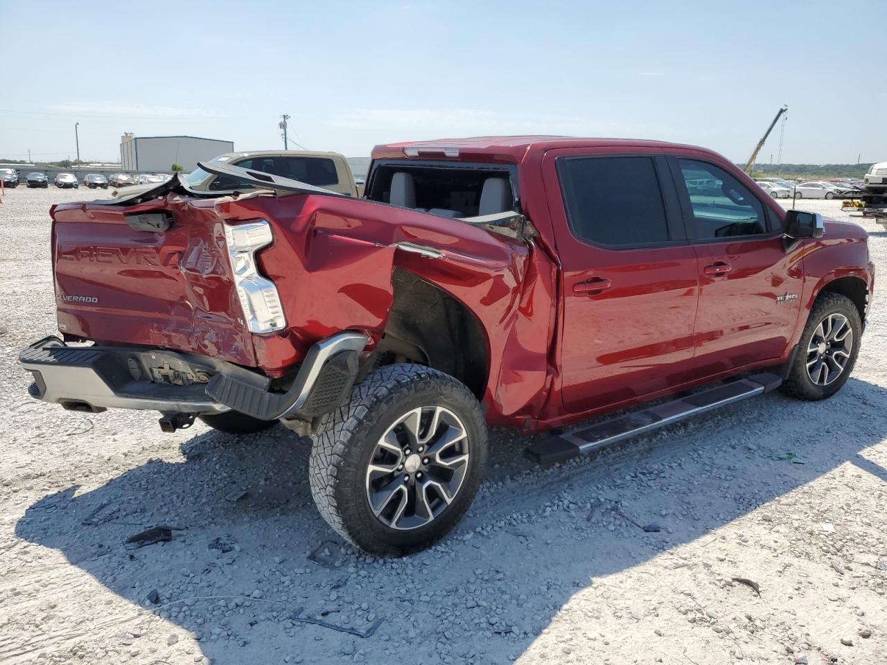 2022 CHEVROLET SILVERADO LTD K1500 LT VIN:3GCUYDED4NG186674