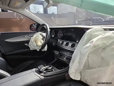 2019 Mercedes-Benz E 300 WDDZF4JB1KA595263 VIN:WDDZF4JB1KA595263