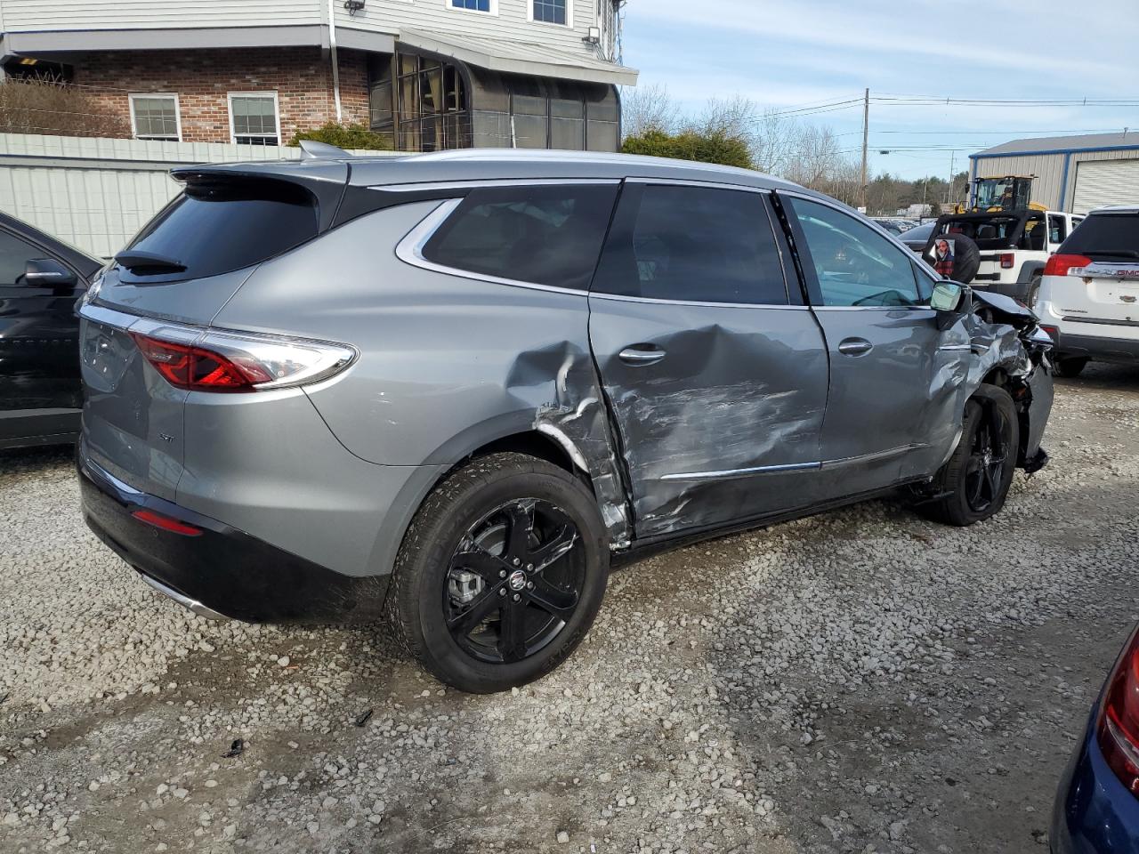 2024 BUICK ENCLAVE ESSENCE VIN:5GAEVAKW1RJ123538