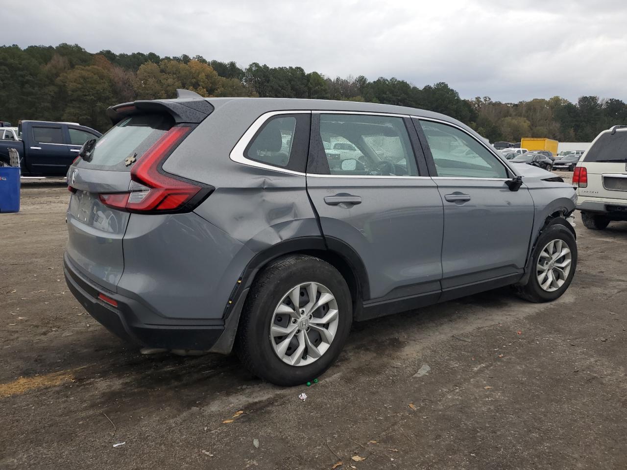 2023 HONDA CR-V LX VIN:2HKRS3H28PH307650