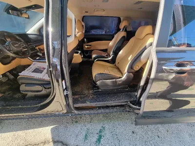 2022 Kia Carnival VIN: