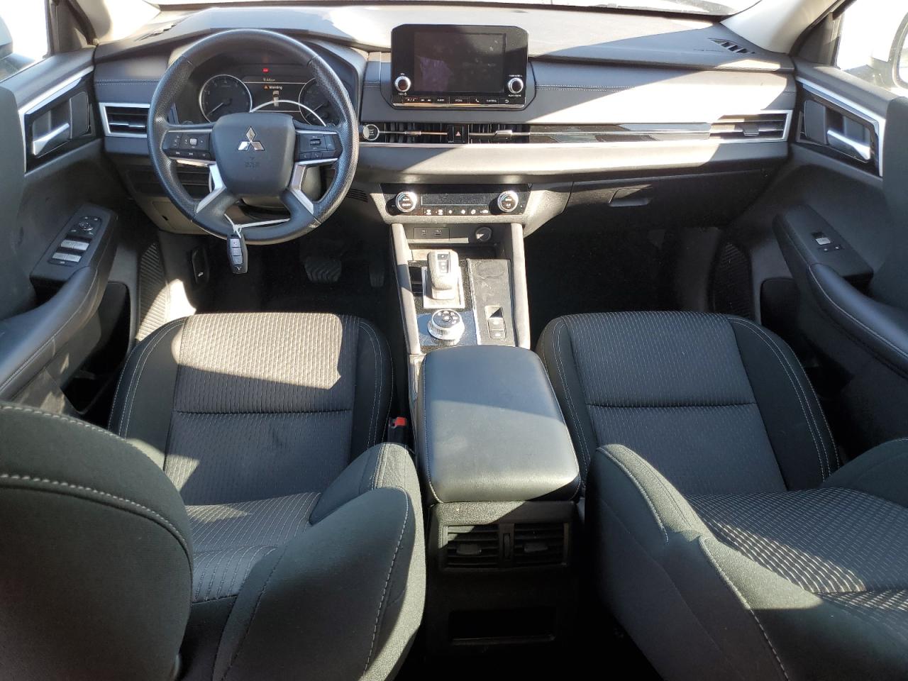 2023 MITSUBISHI OUTLANDER ES VIN:JA4J3TA8XPZ035372