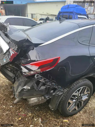 2018 Kia K5 KNAGW41EBKA031302 VIN:KNAGW41EBKA031302