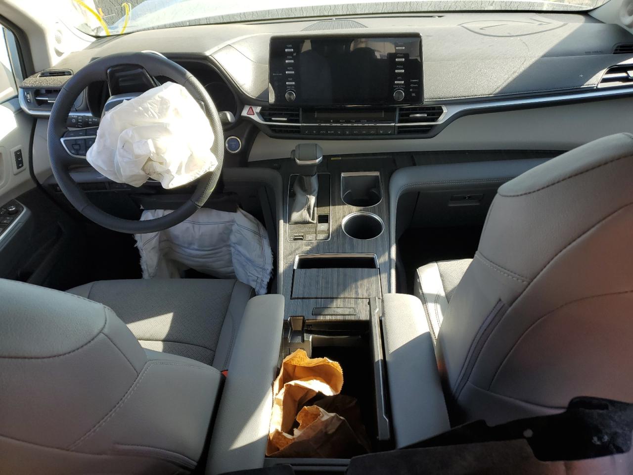 2022 TOYOTA SIENNA LIMITED VIN:5TDZSKFC7NS054673