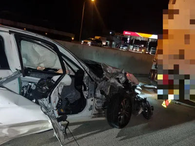 2016 Mercedes-Benz E 220 WDDHF0AB9GB306300 VIN:WDDHF0AB9GB306300