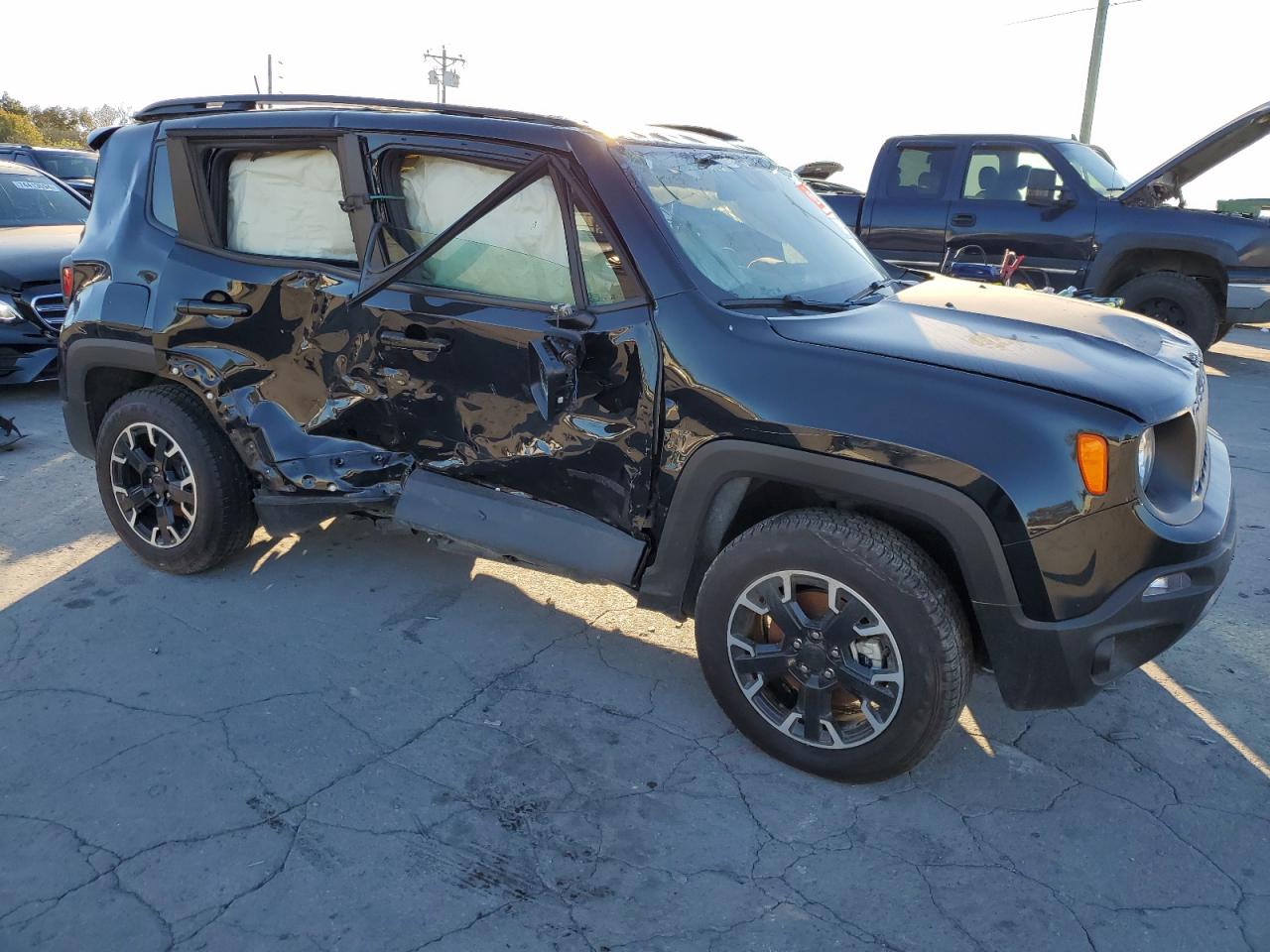 2023 JEEP RENEGADE LATITUDE VIN:ZACNJDB12PPP43373