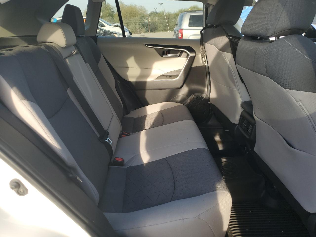 2023 TOYOTA RAV4 XLE VIN:2T3P1RFV6PC377586