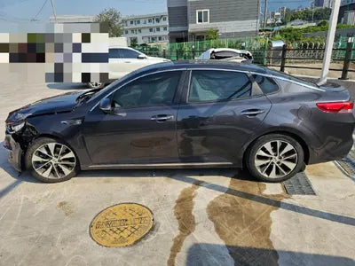 2016 Kia K5 VIN: