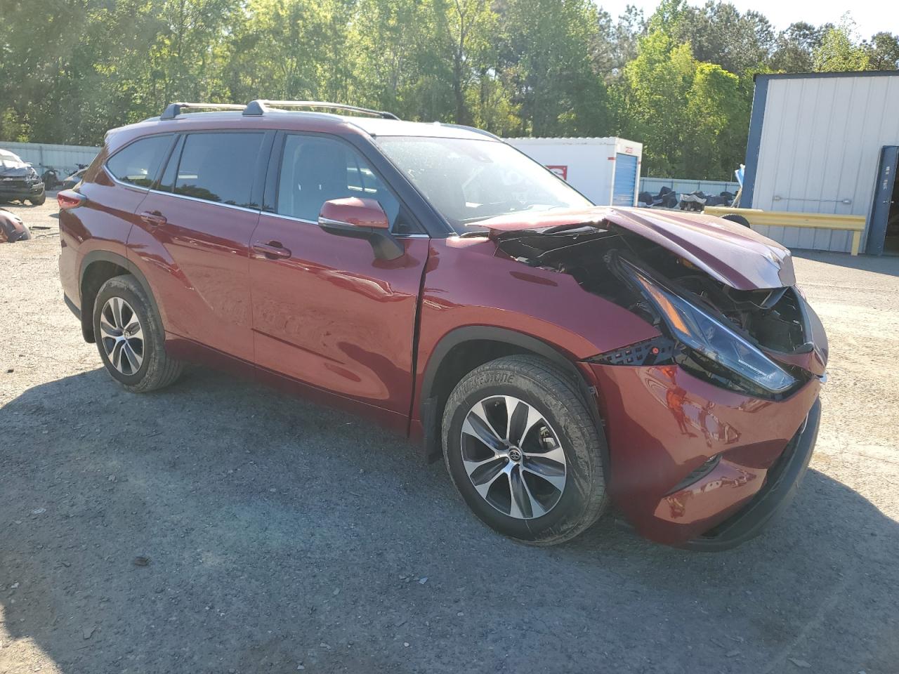 2022 TOYOTA HIGHLANDER XLE VIN:5TDGZRAH6NS124095