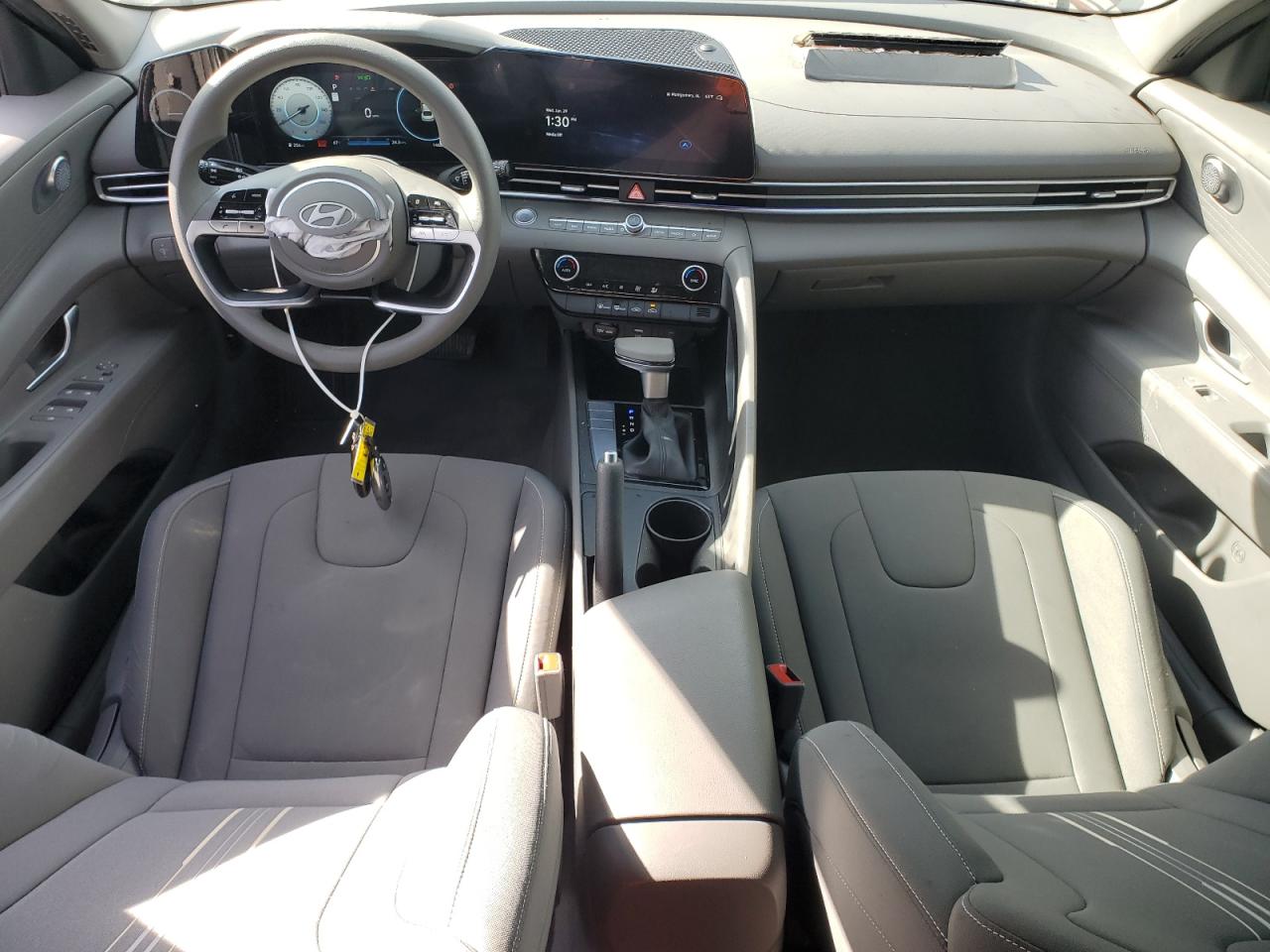 2024 HYUNDAI ELANTRA SEL VIN:KMHLM4DG4RU734240