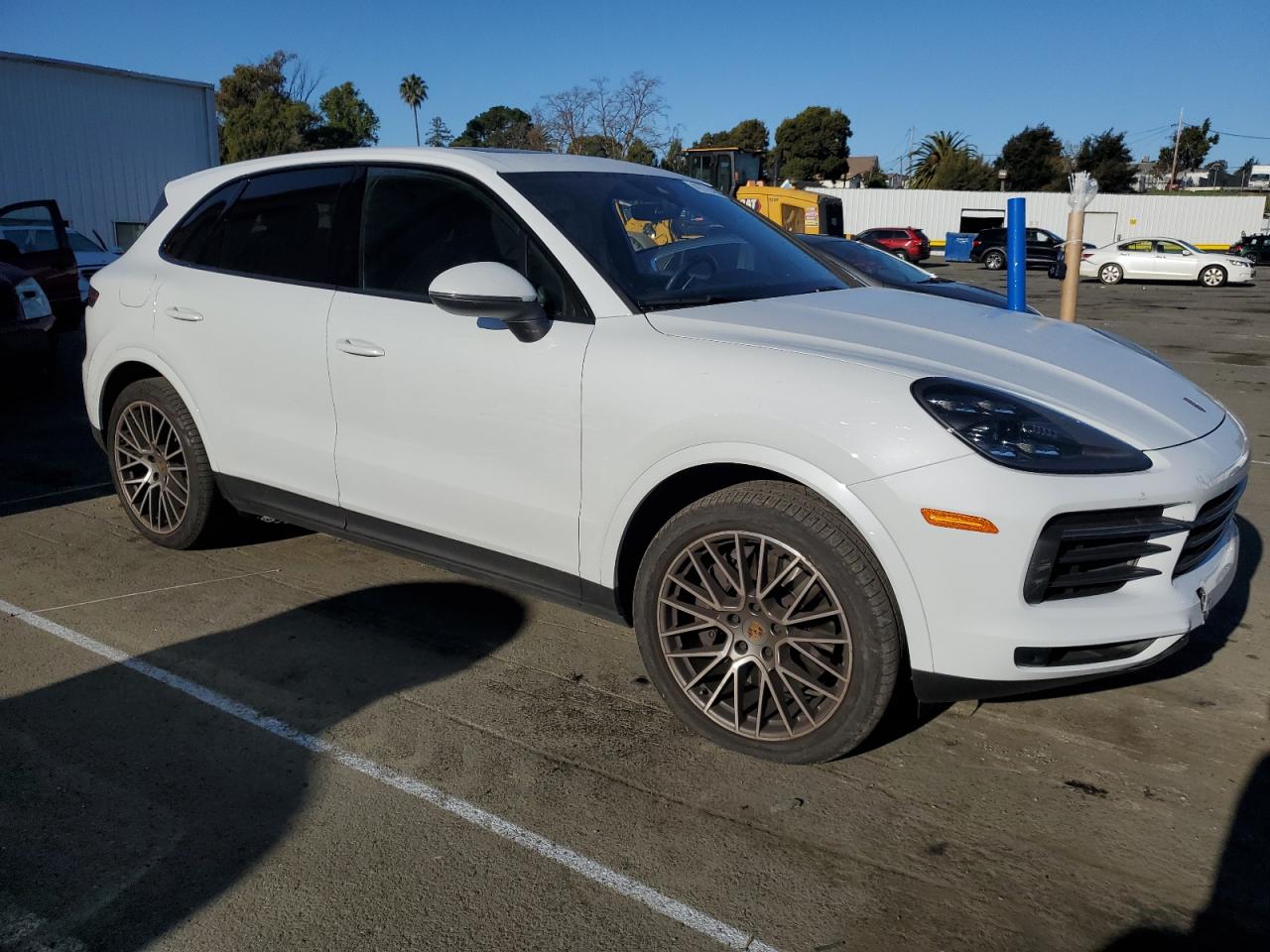 2022 PORSCHE CAYENNE  VIN:SALE2FEU3P2204717