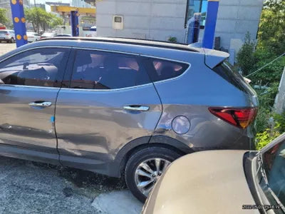 2016 Hyundai Santa FE KMHSW81UBGU632105 VIN:KMHSW81UBGU632105