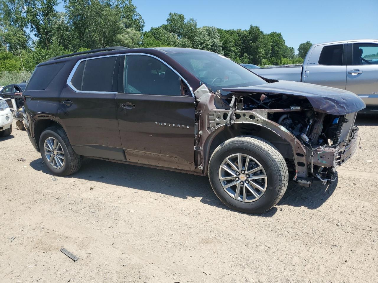 2023 CHEVROLET TRAVERSE LT VIN:1GNEVGKW6PJ294758